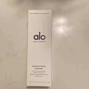 Alo facial cleanser